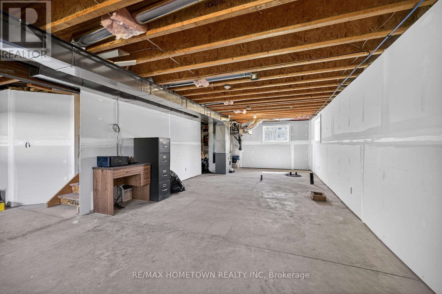 7208 Stevenson Road, Elizabethtown-Kitley, ON - Indoor Photo Showing Basement