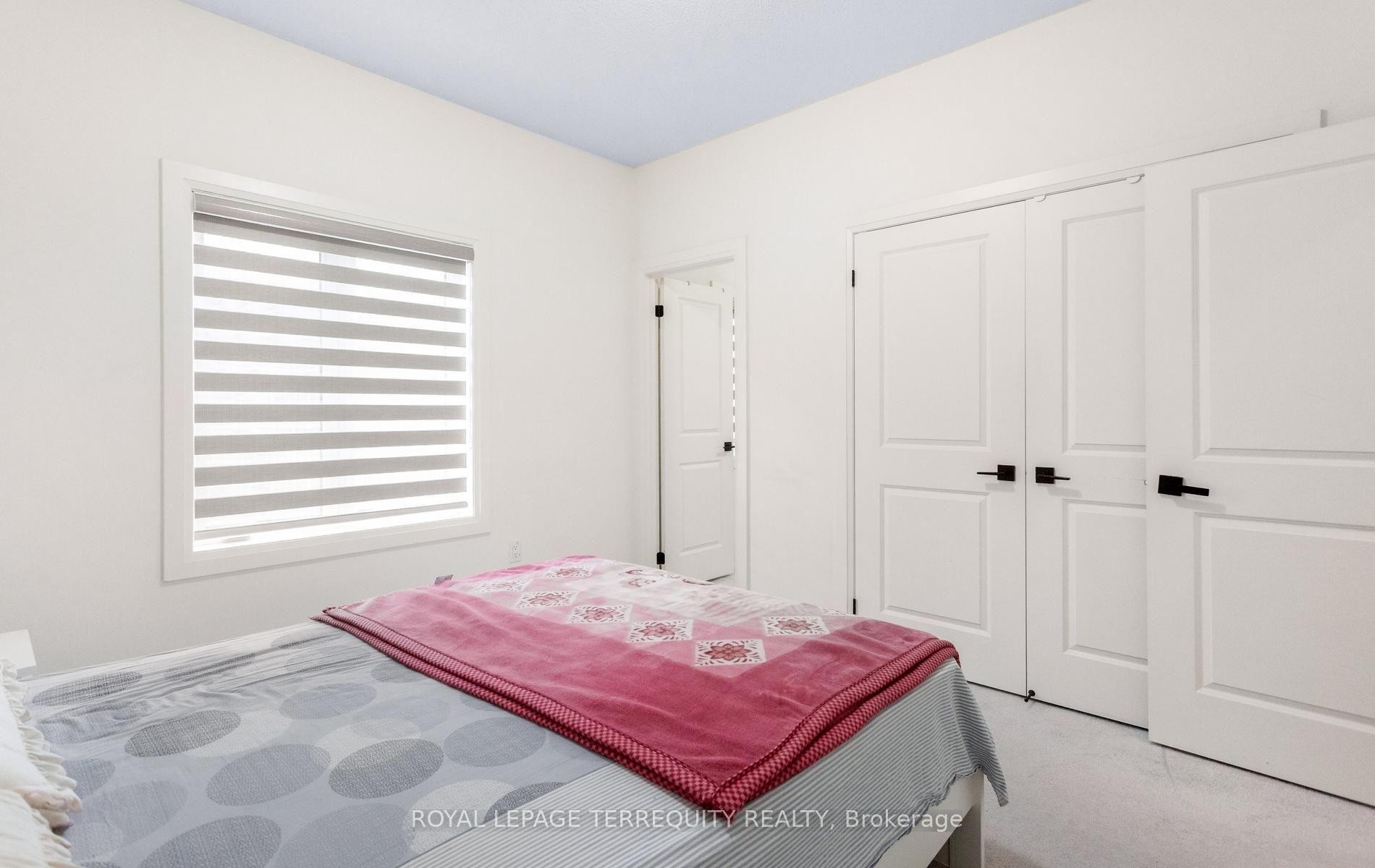 242 Factor Street, Vaughan, ON - Indoor Photo Showing Bedroom