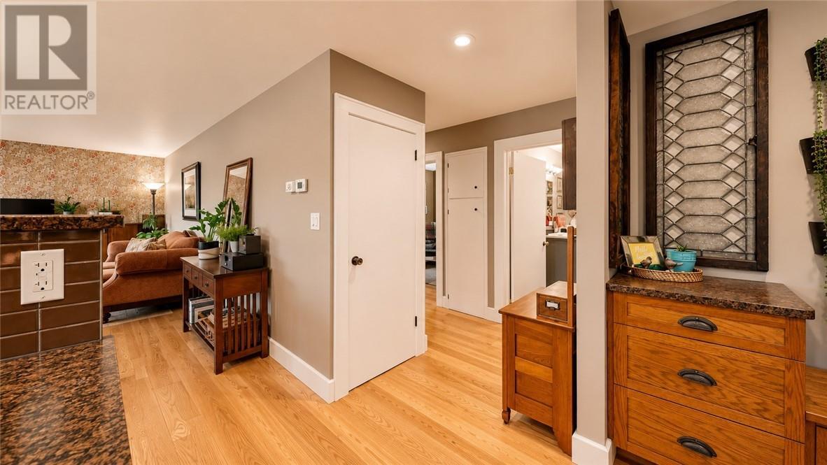 8 Mcquarrie Blvd., Gore Bay, ON - Indoor Photo Showing Other Room