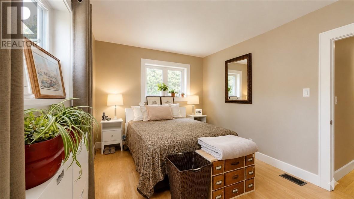 8 Mcquarrie Blvd., Gore Bay, ON - Indoor Photo Showing Bedroom