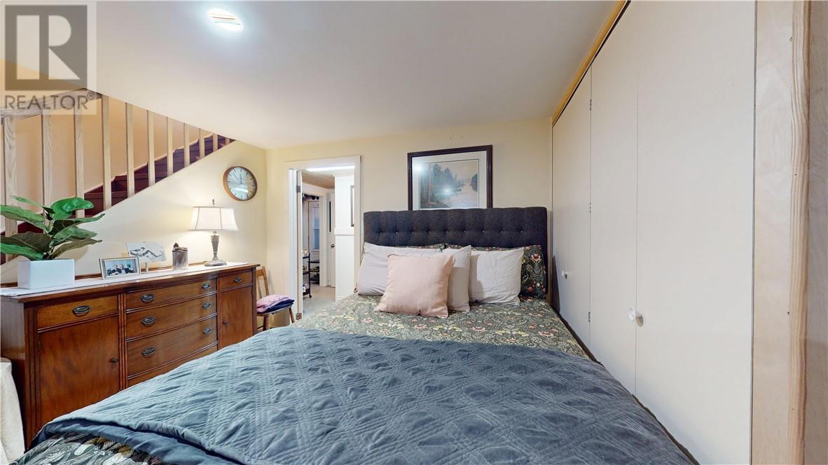 8 Mcquarrie Blvd., Gore Bay, ON - Indoor Photo Showing Bedroom