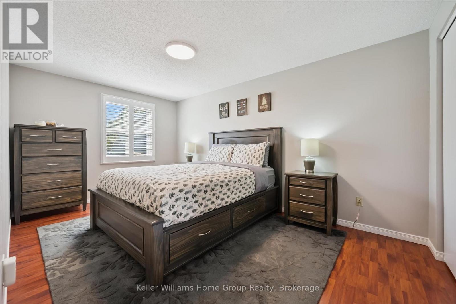 395 Strathallan Street, Centre Wellington (Fergus), ON - Indoor Photo Showing Bedroom
