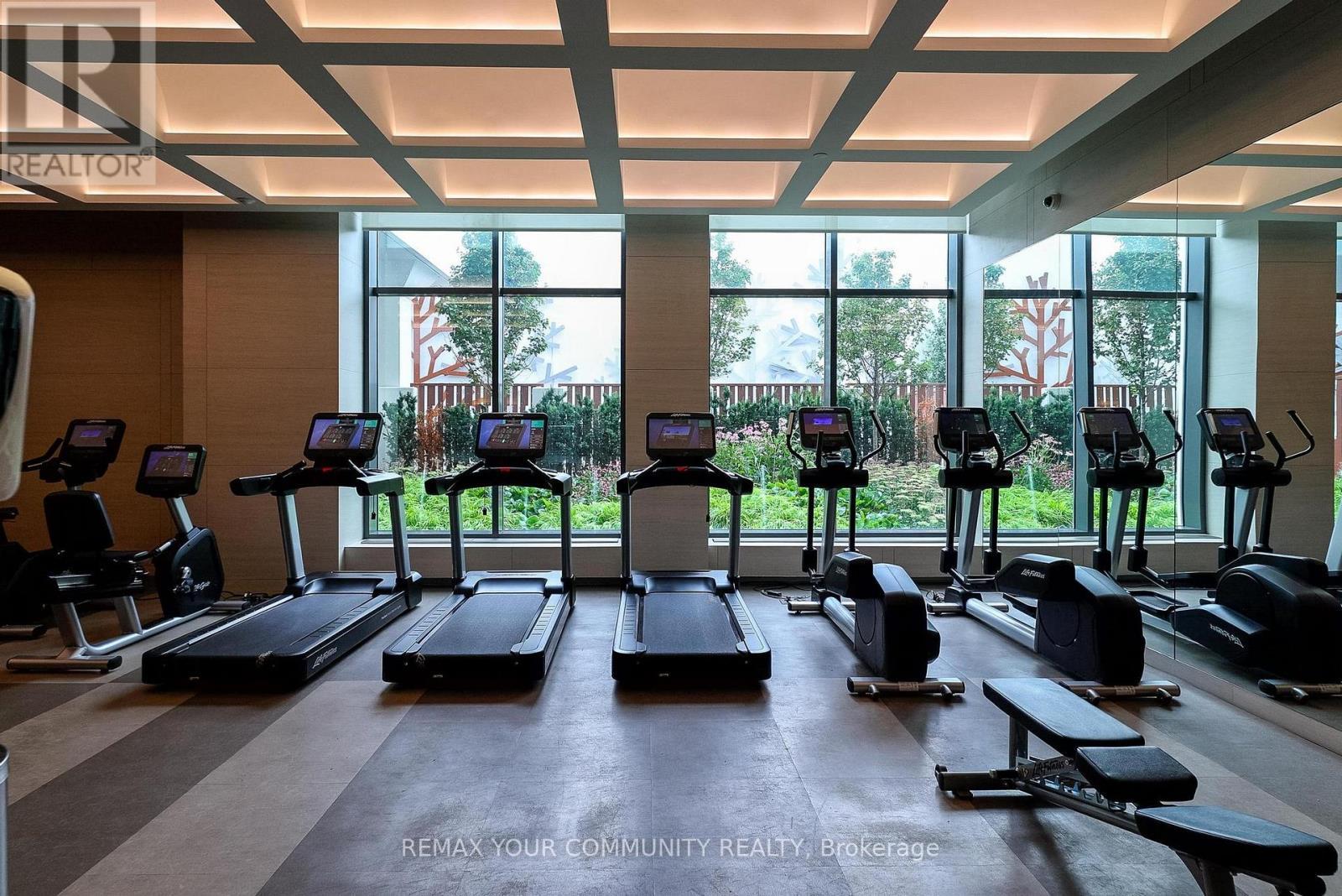 208 - 280 Howland Avenue, Toronto, ON - Indoor Photo Showing Gym Room