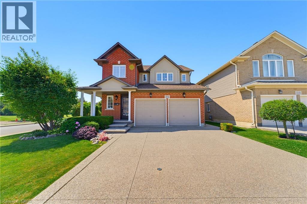 314 Brigadoon Drive, Hamilton, ON - Outdoor With Facade