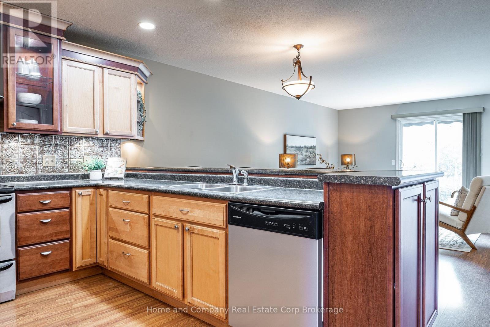 354 Dufferin Street, Stratford, ON - Indoor Photo Showing Kitchen With Double Sink