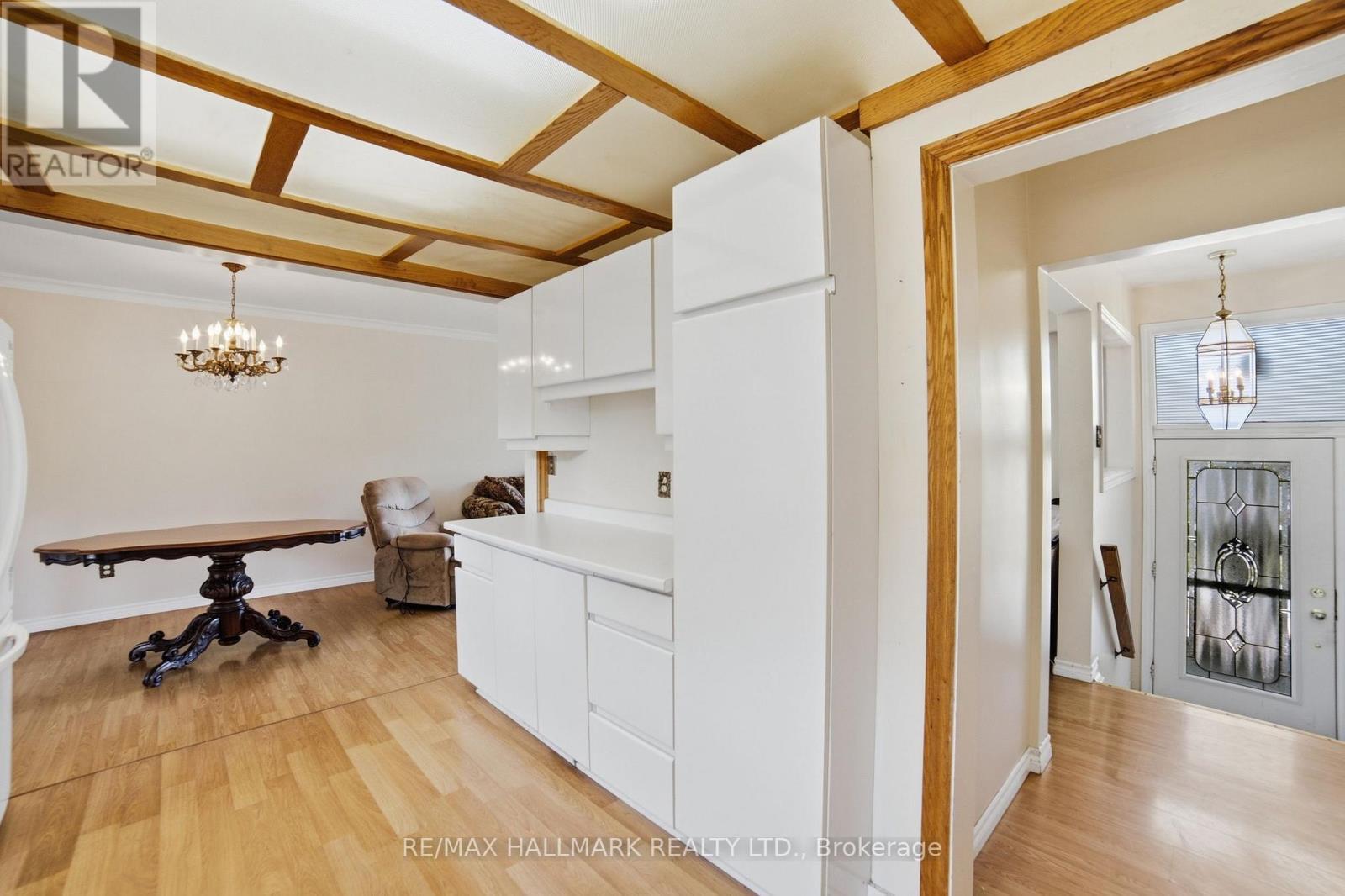 1392 Rebecca Street, Oakville, ON - Indoor Photo Showing Other Room