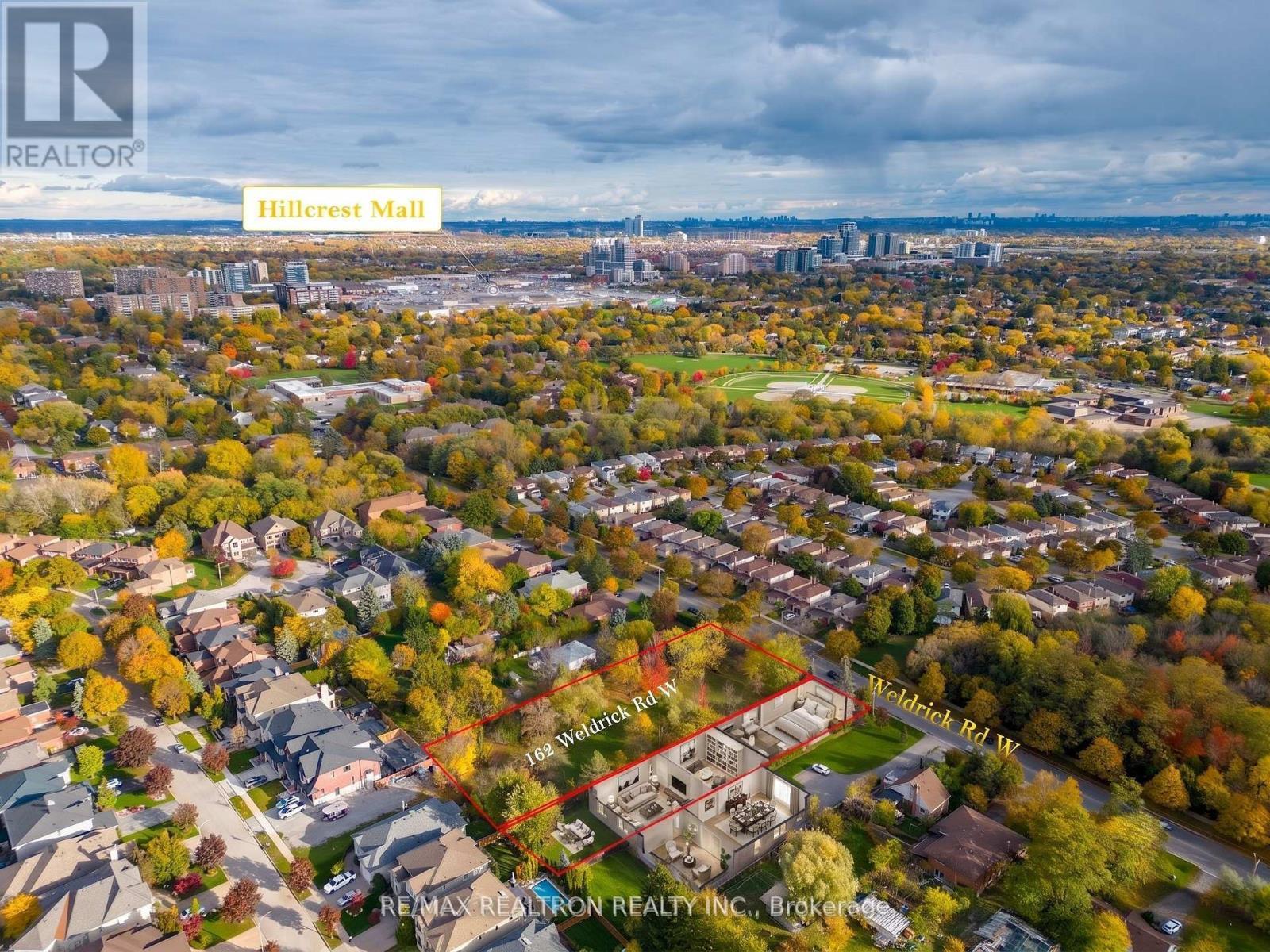 162 Weldrick Road W, Richmond Hill, ON - Outdoor With View