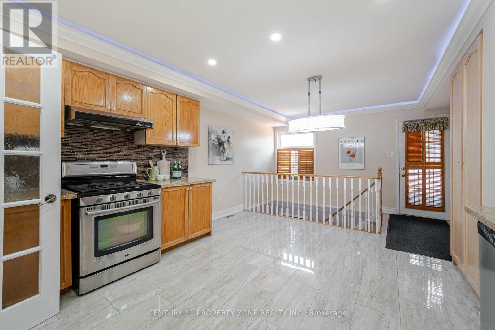 Kitchen - 86 Rory Road, Toronto, ON - Indoor Photo Showing Kitchen