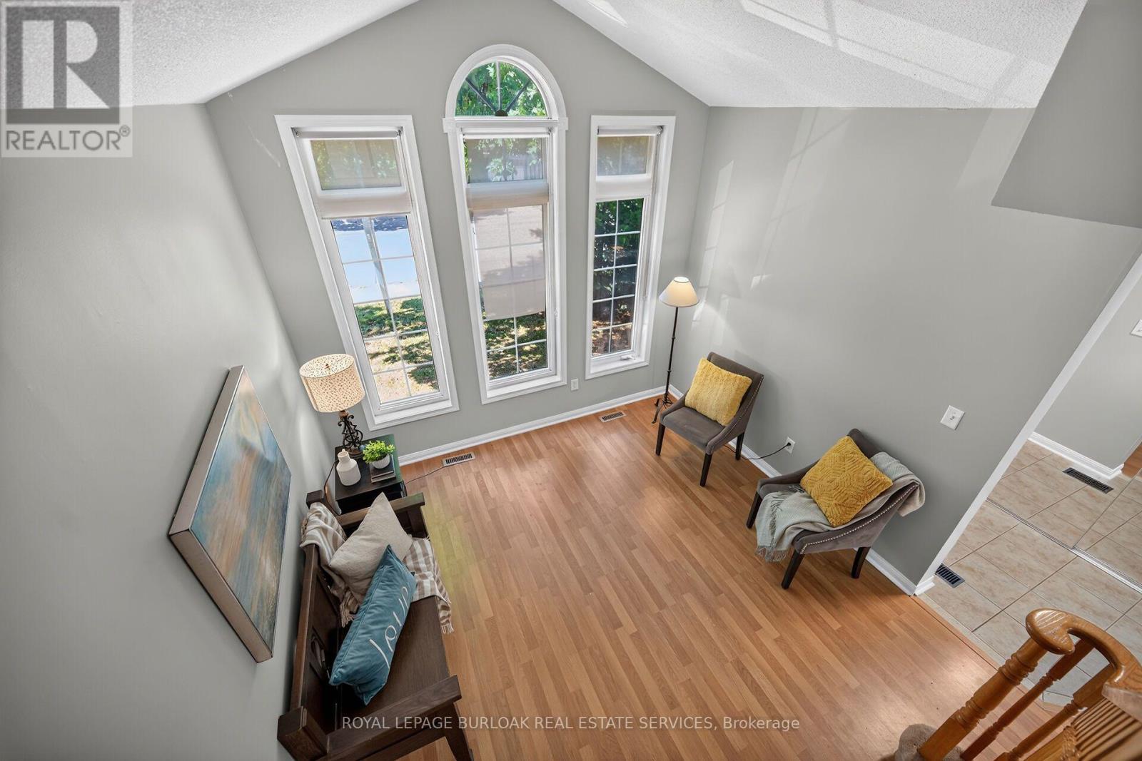 5660 Rosaline Road, Burlington, ON - Indoor Photo Showing Other Room