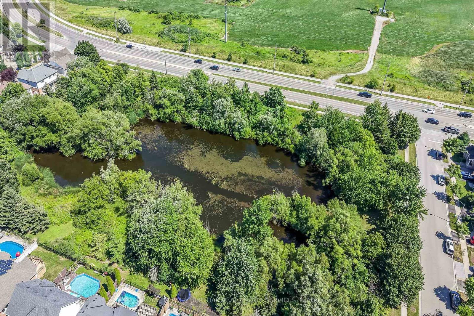 5660 Rosaline Road, Burlington, ON - Outdoor With View