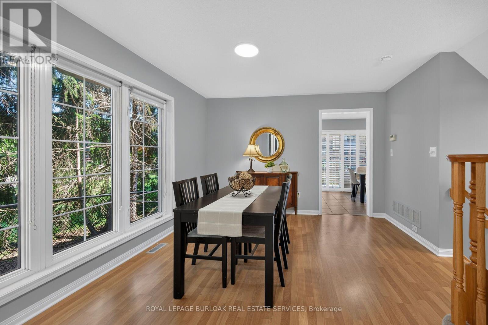 5660 Rosaline Road, Burlington, ON - Indoor Photo Showing Dining Room