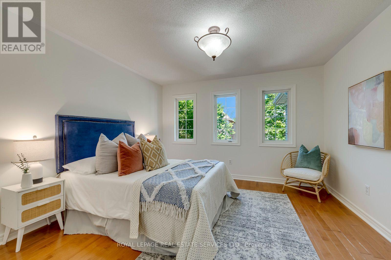 2116 Blackforest Crescent, Oakville, ON - Indoor Photo Showing Bedroom