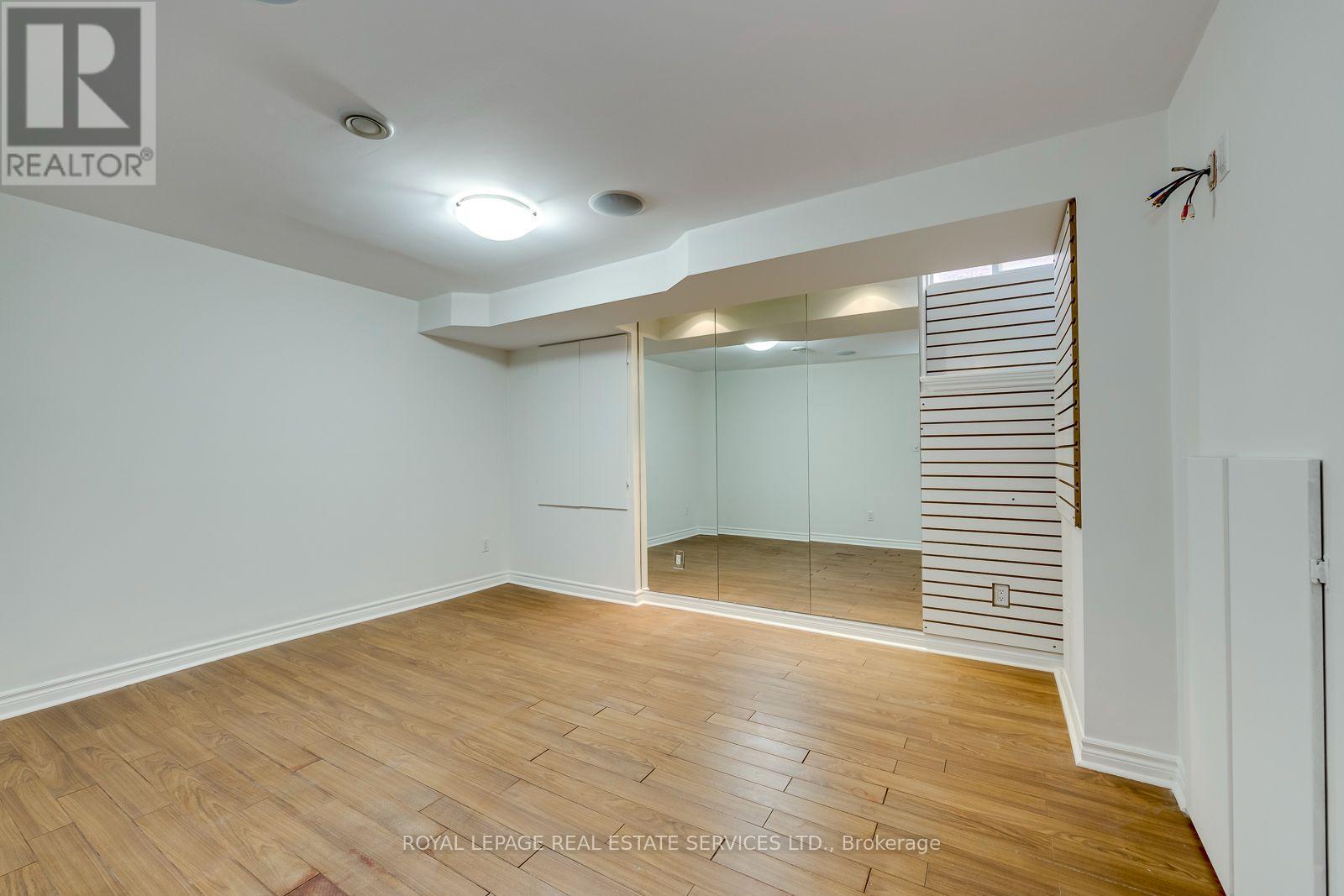 2116 Blackforest Crescent, Oakville, ON - Indoor Photo Showing Other Room