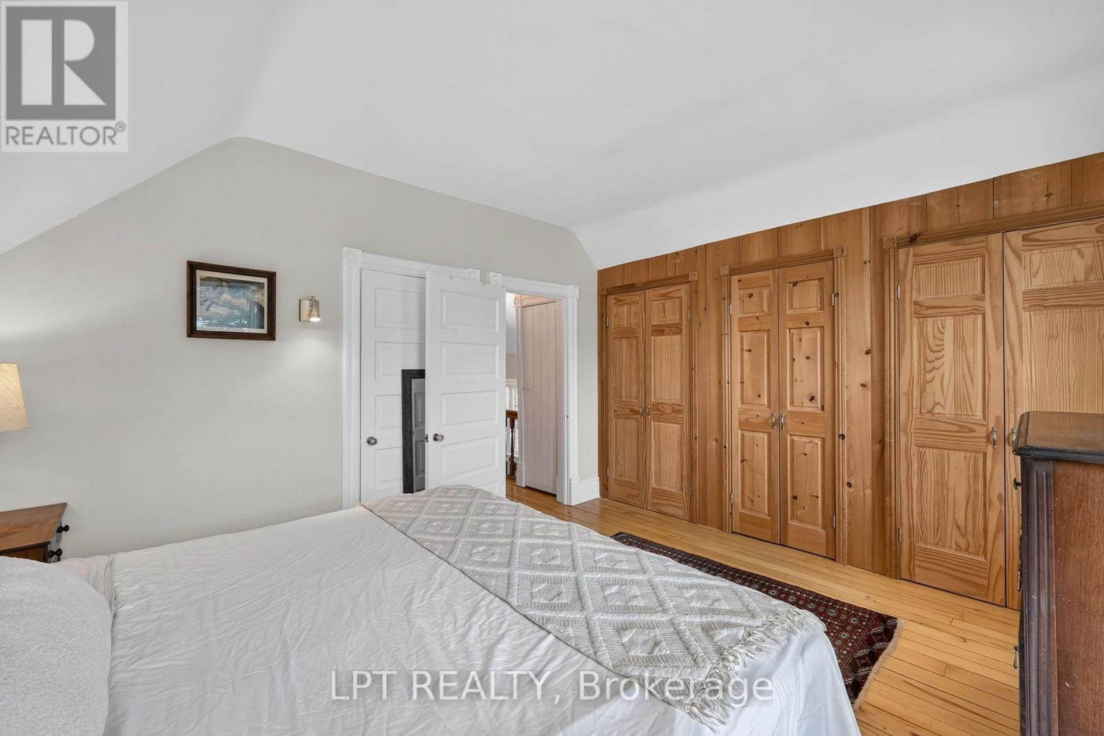 Primary of Main house - 416476 10Th Line S, Blue Mountains, ON
