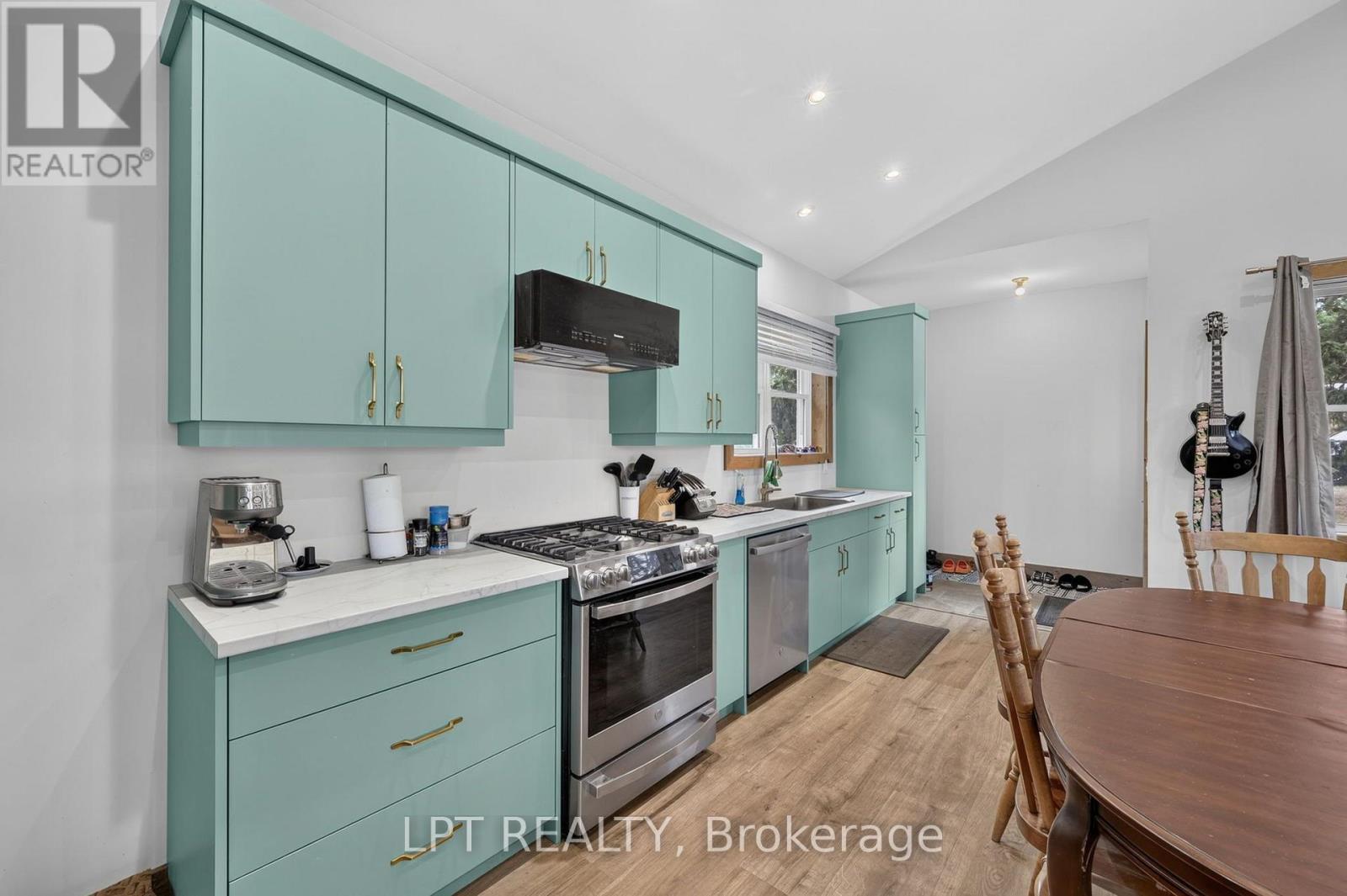 2nd House Kitchen - 416476 10Th Line S, Blue Mountains, ON