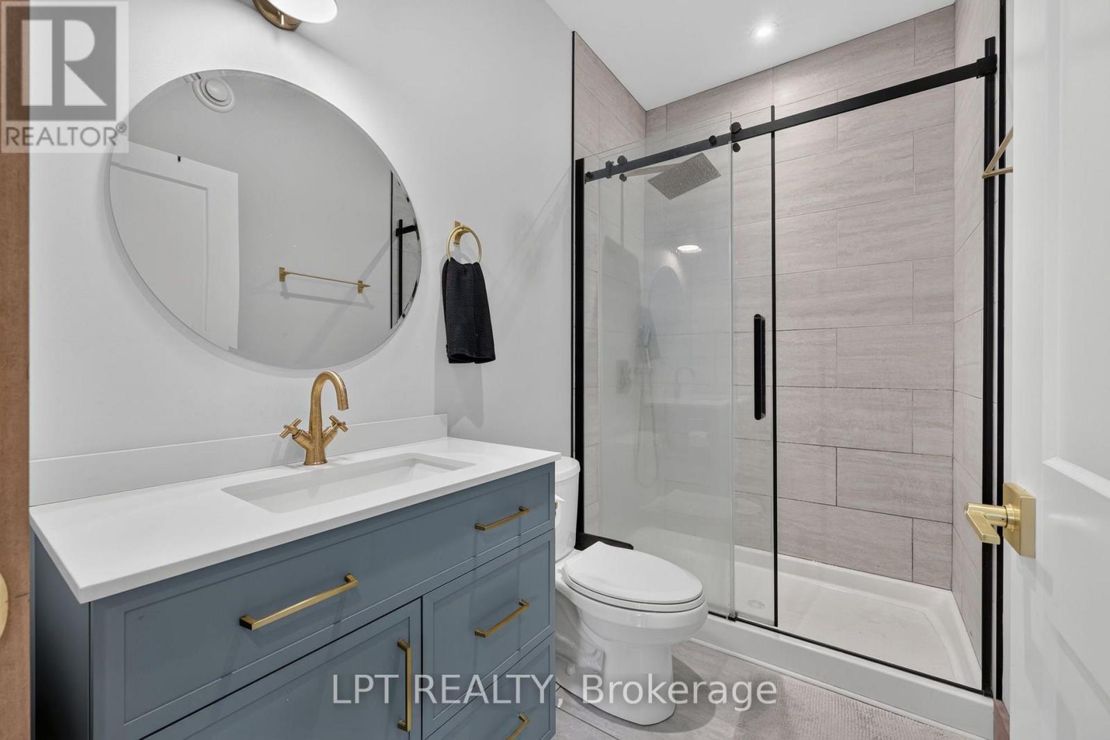2nd House Main Bathroom - 416476 10Th Line S, Blue Mountains, ON