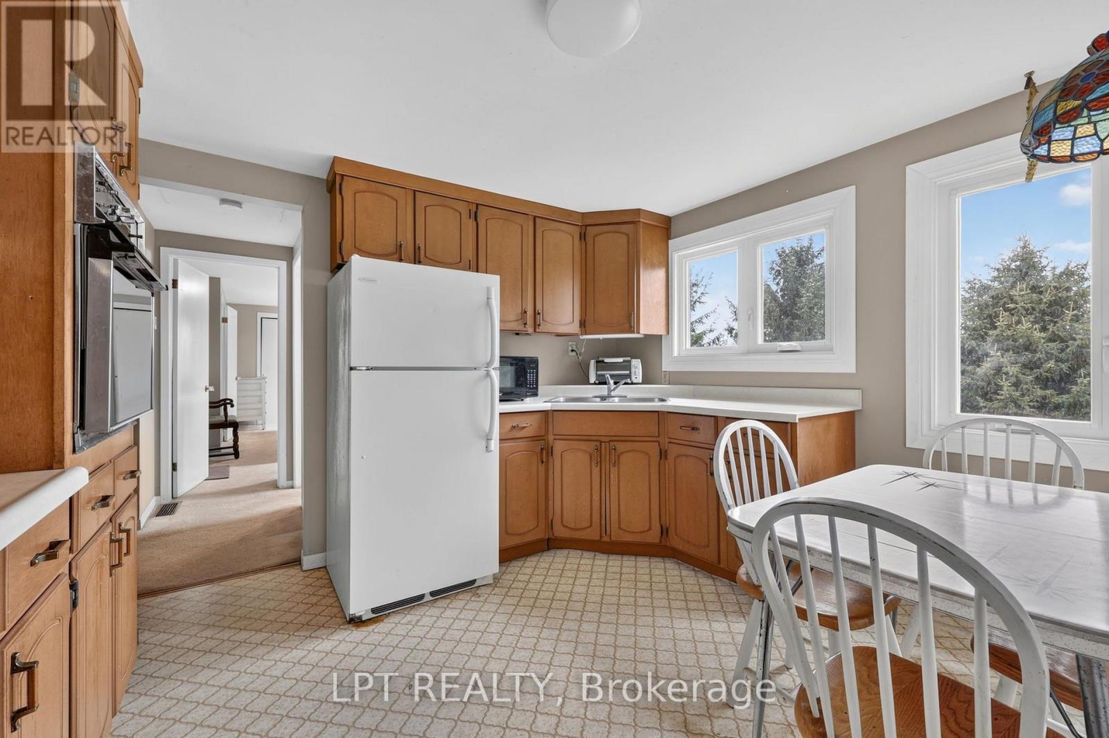 3rd house kitchen - 416476 10Th Line S, Blue Mountains, ON