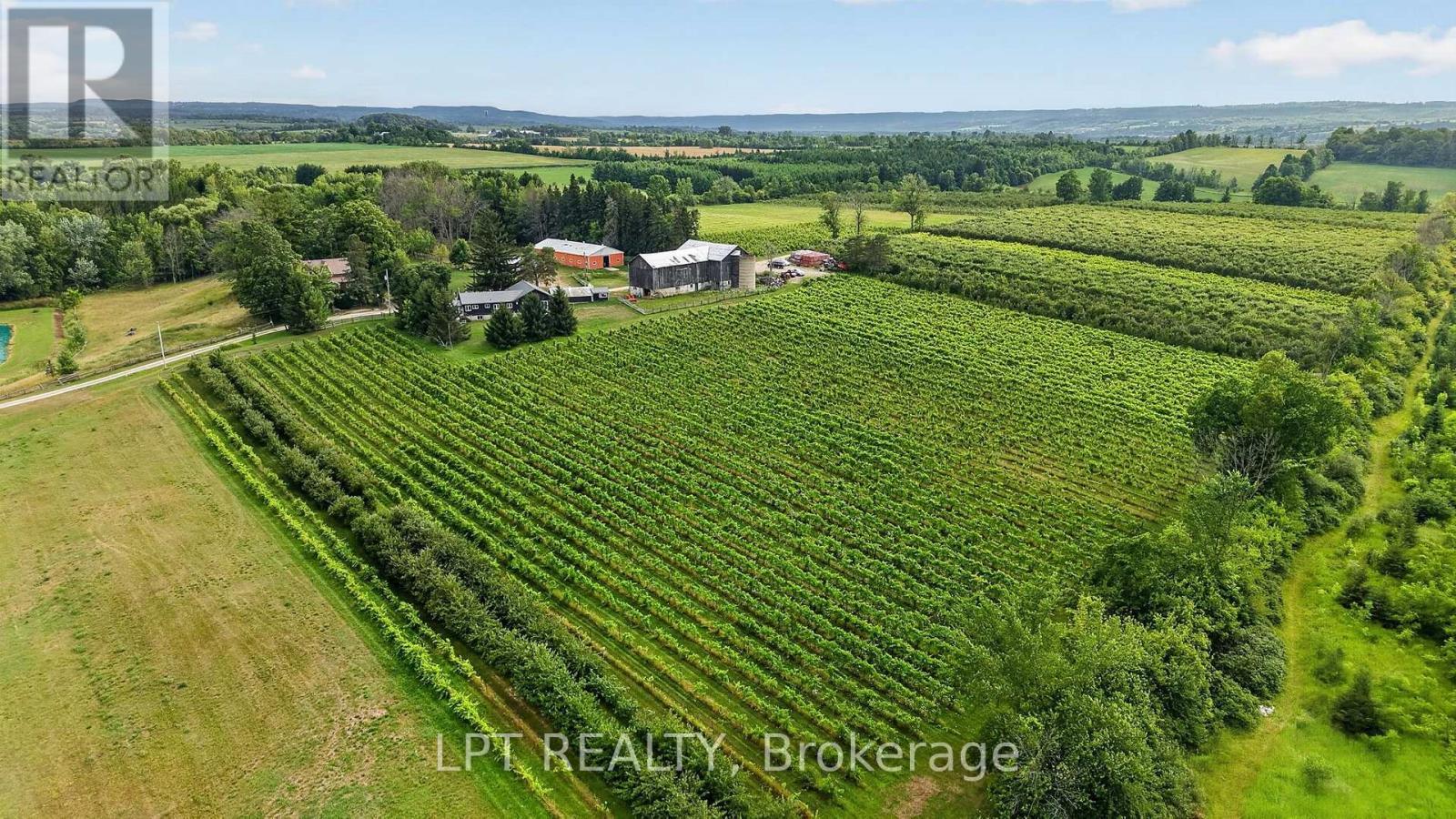 416476 10Th Line S, Blue Mountains, ON