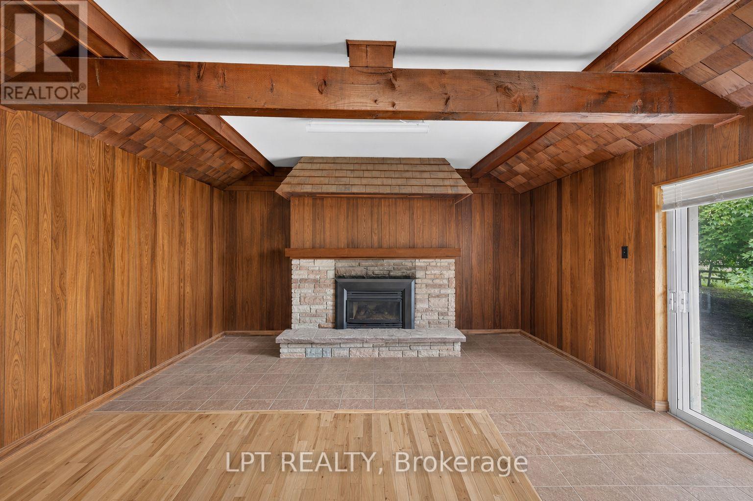 Secondary Living room of Main house - 416476 10Th Line S, Blue Mountains, ON