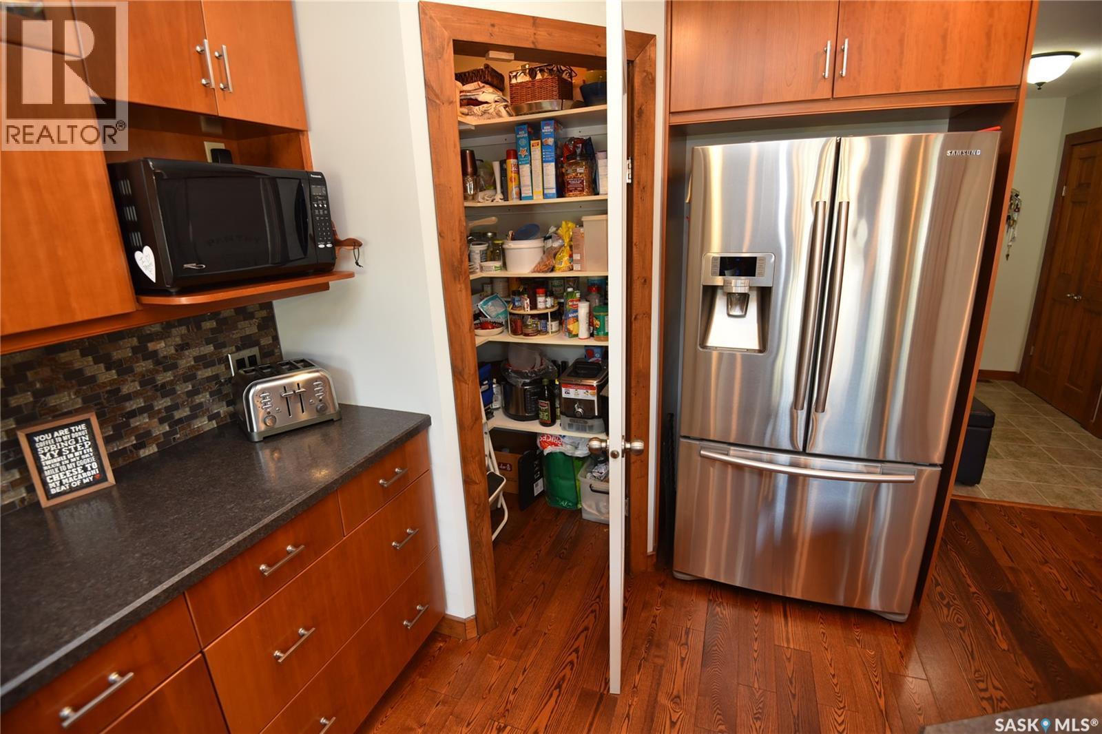 308 Park Drive, Tobin Lake, SK - Indoor Photo Showing Kitchen