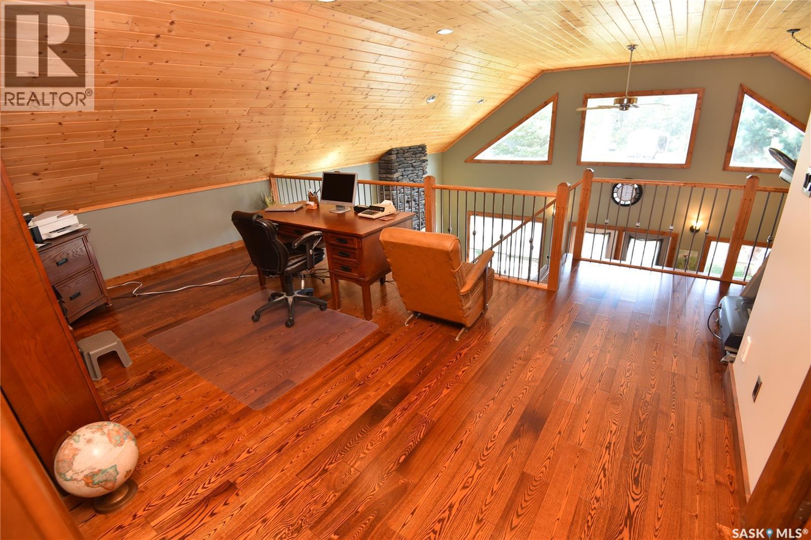 308 Park Drive, Tobin Lake, SK - Indoor