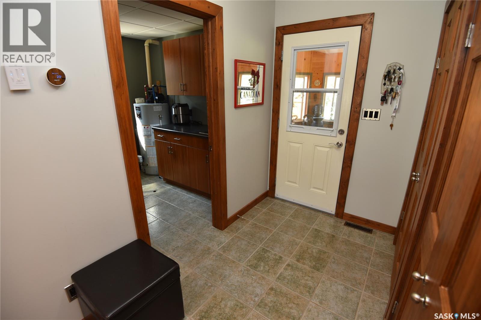308 Park Drive, Tobin Lake, SK - Indoor Photo Showing Other Room