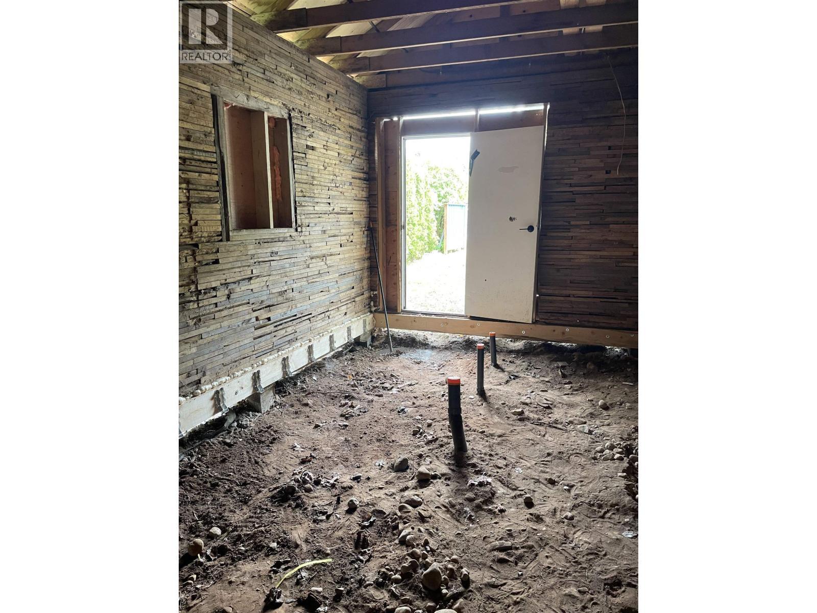 3957 Simpson Crescent, Terrace, BC - Photo Showing Other Room