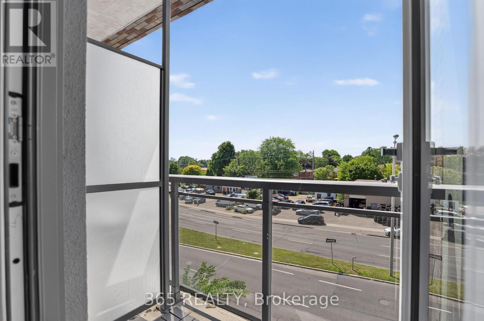 405 - 90 Glen Everest Road, Toronto, ON - Outdoor With Exterior