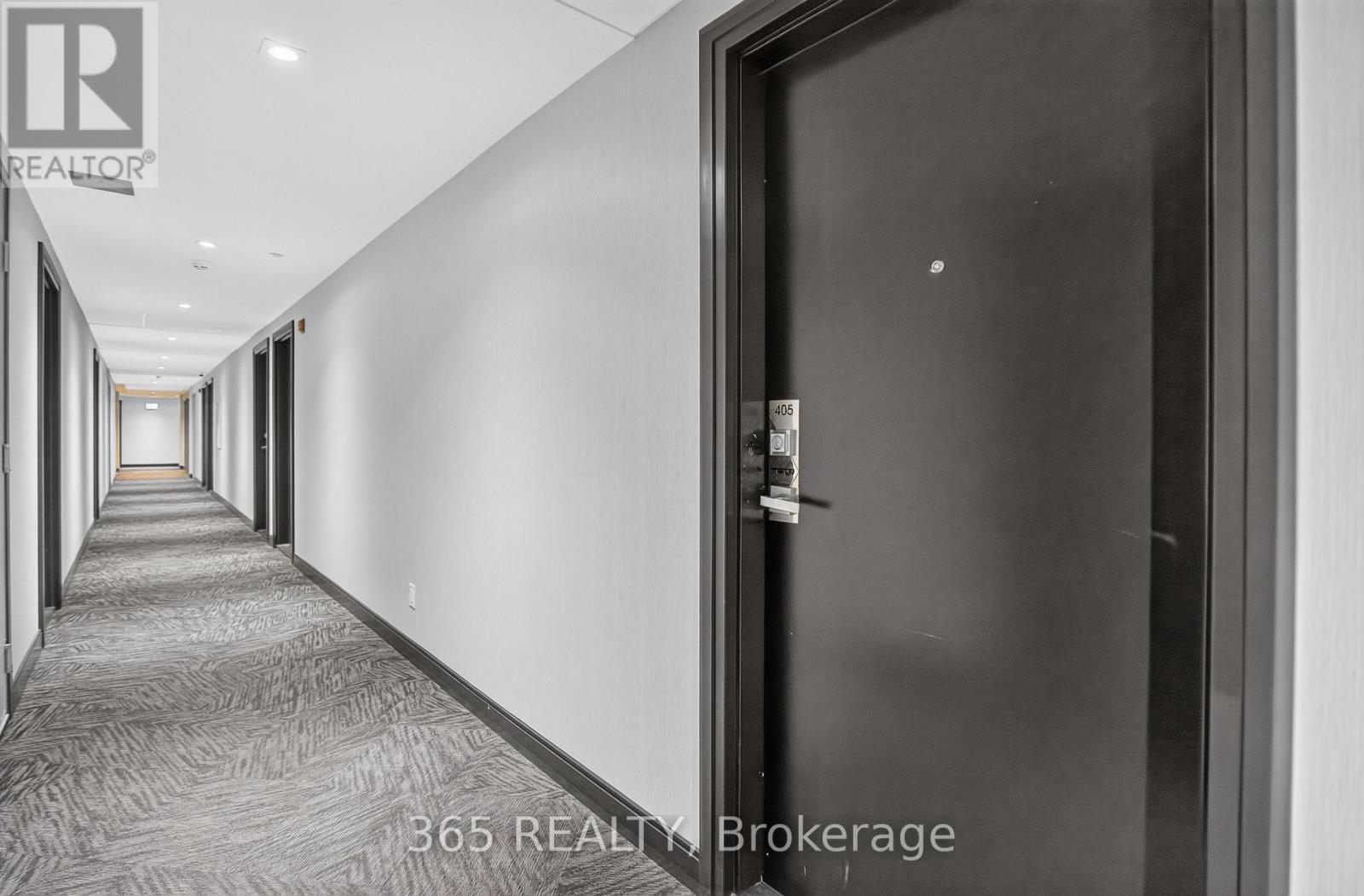 405 - 90 Glen Everest Road, Toronto, ON - Indoor Photo Showing Other Room