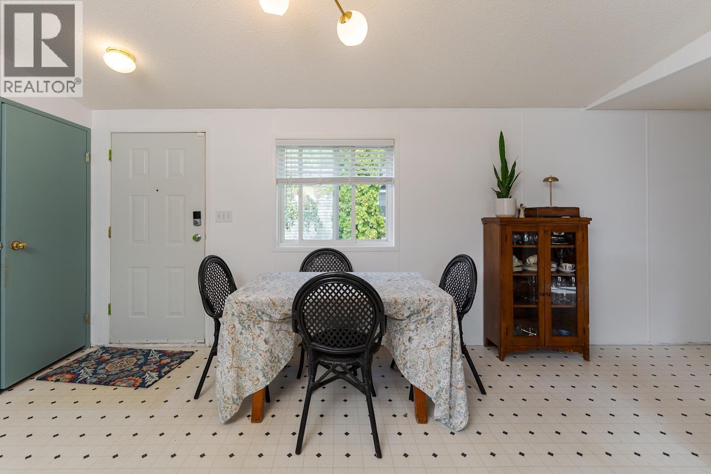 35 5164 Hart Highway, Prince George, BC - Indoor Photo Showing Office