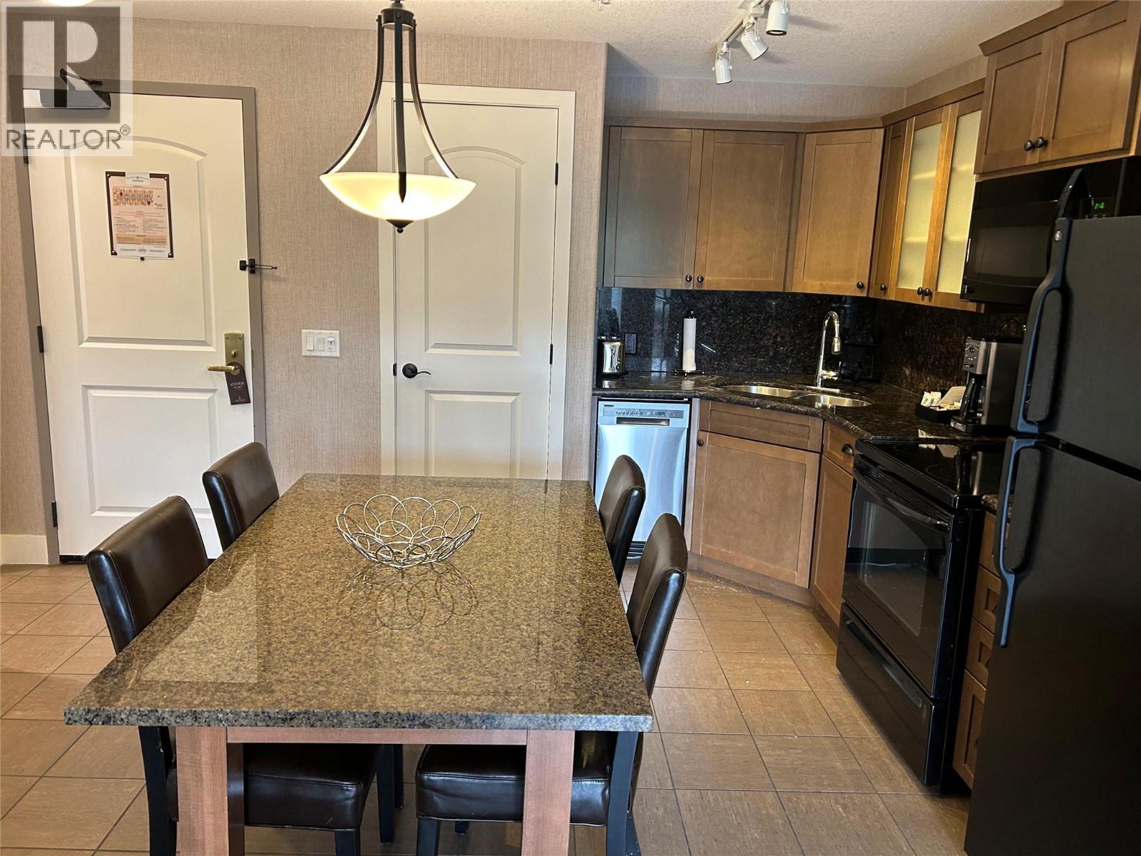 1200 Rancher Creek Road Unit# 339D, Osoyoos, BC - Indoor Photo Showing Other Room