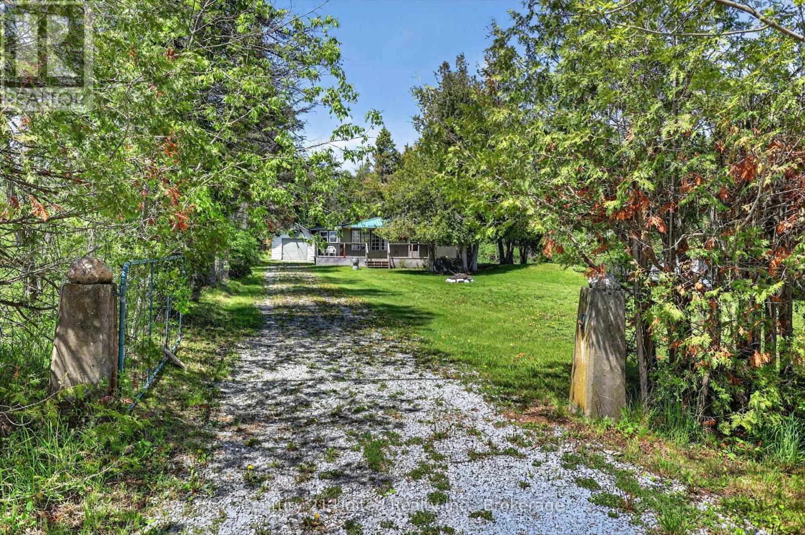 98 Lakeview Cottage Road, Kawartha Lakes (Bexley), ON - Outdoor