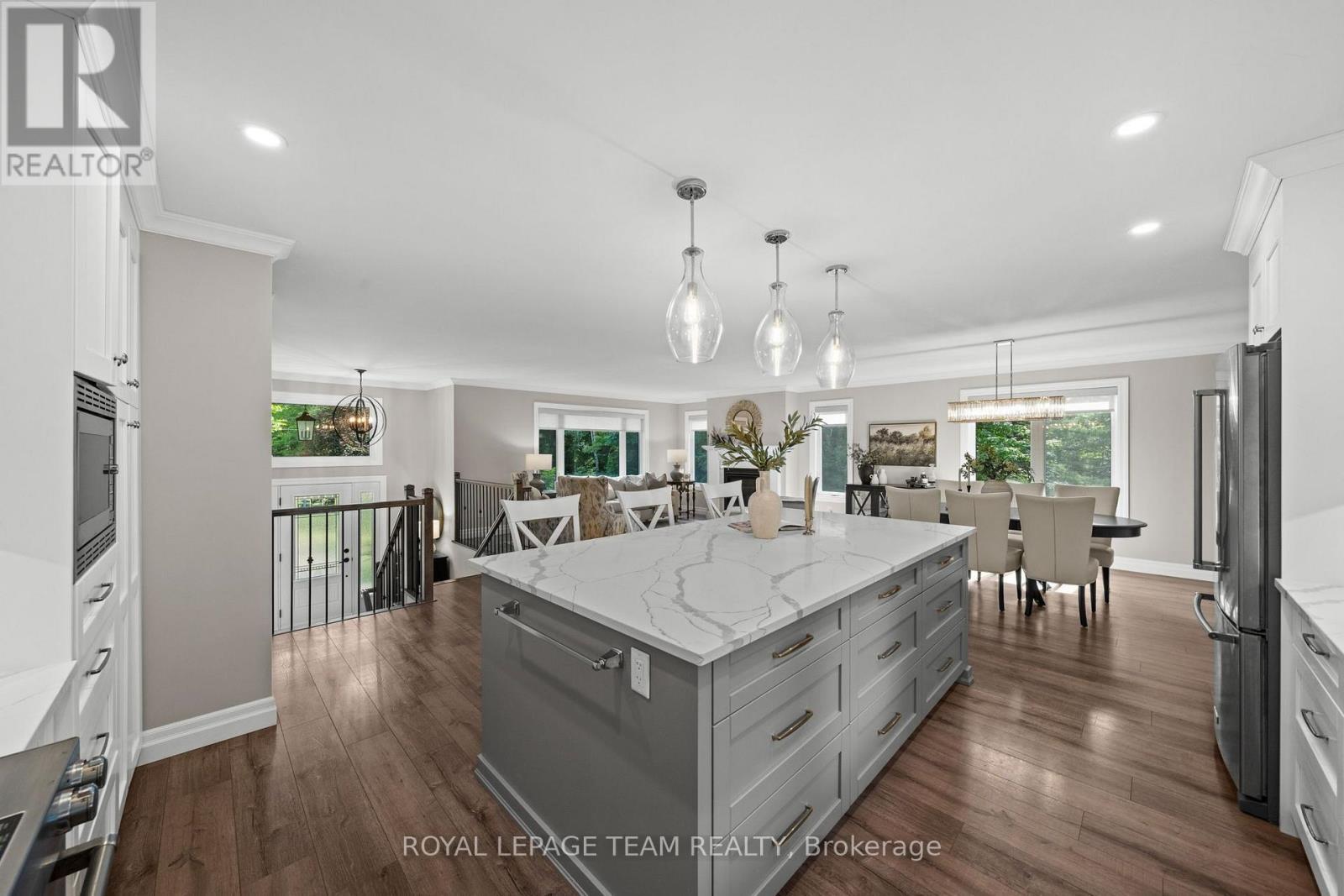 5 Peggs Lane, Mcnab/Braeside, ON - Indoor