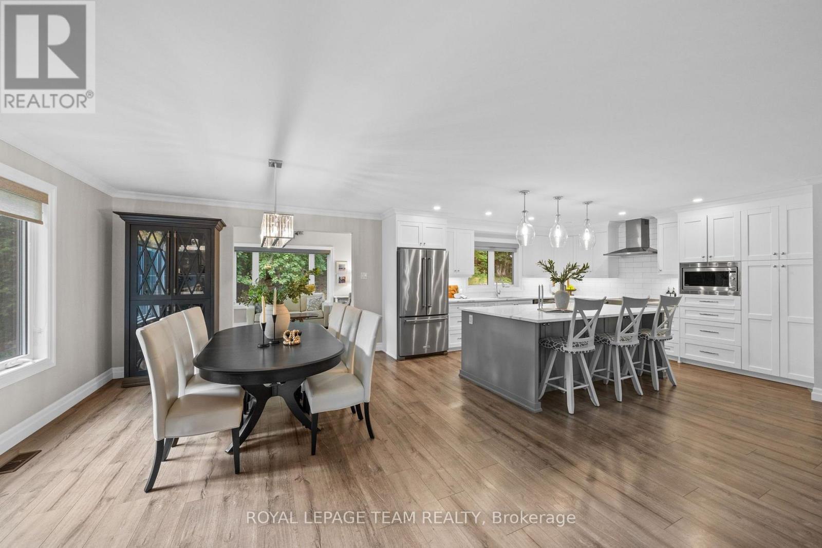 5 Peggs Lane, Mcnab/Braeside, ON - Indoor Photo Showing Dining Room