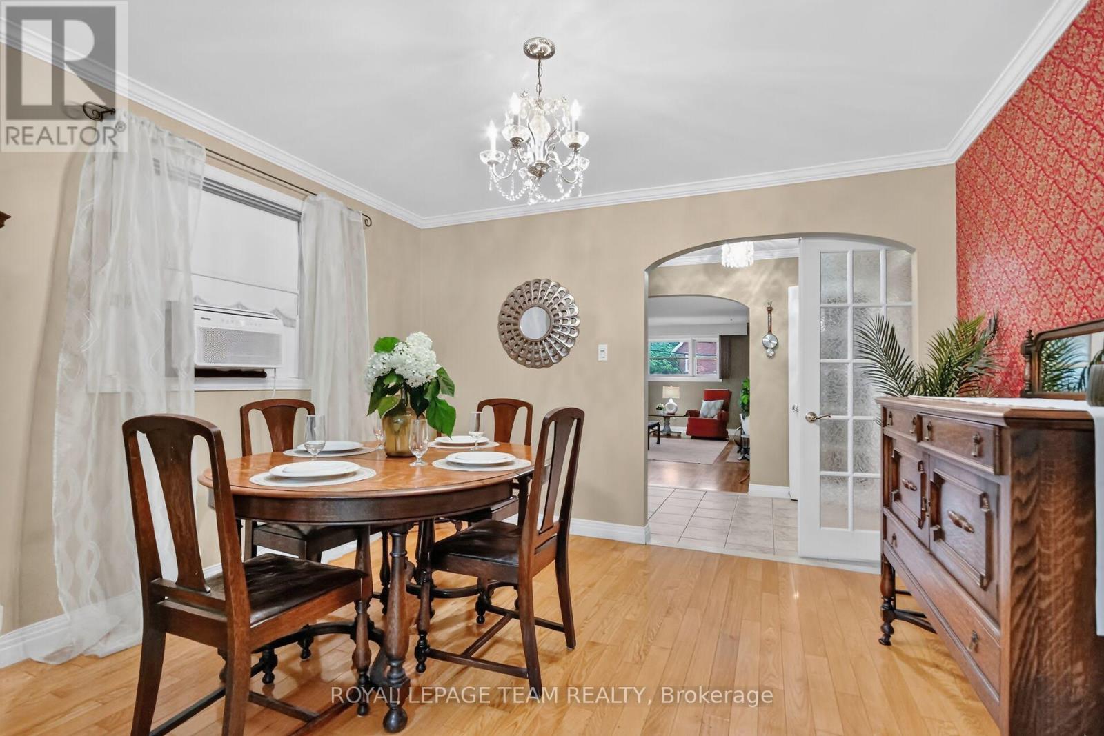 1003 St. Peter Street, Ottawa, ON - Indoor Photo Showing Dining Room
