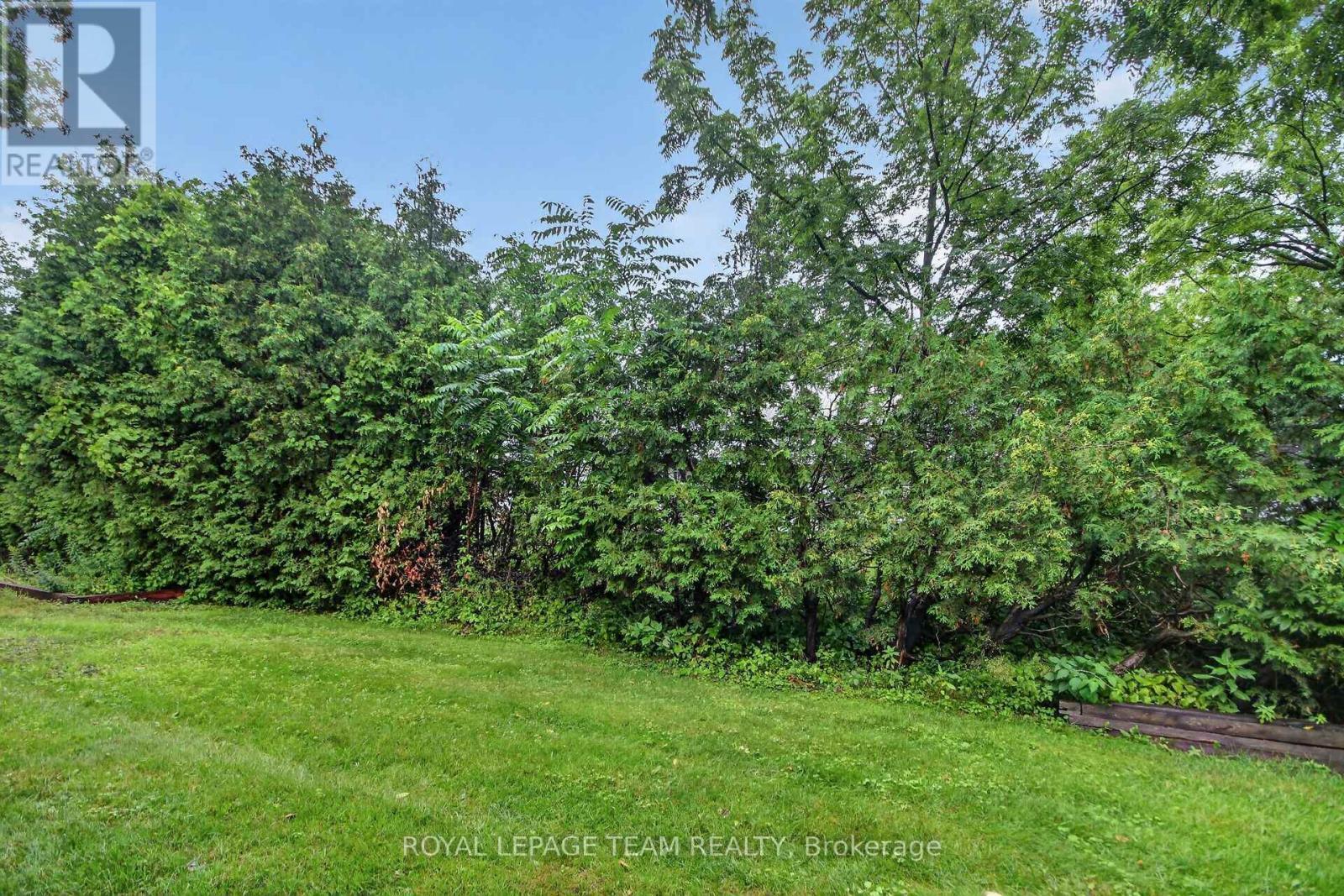 1003 St. Peter Street, Ottawa, ON - Outdoor
