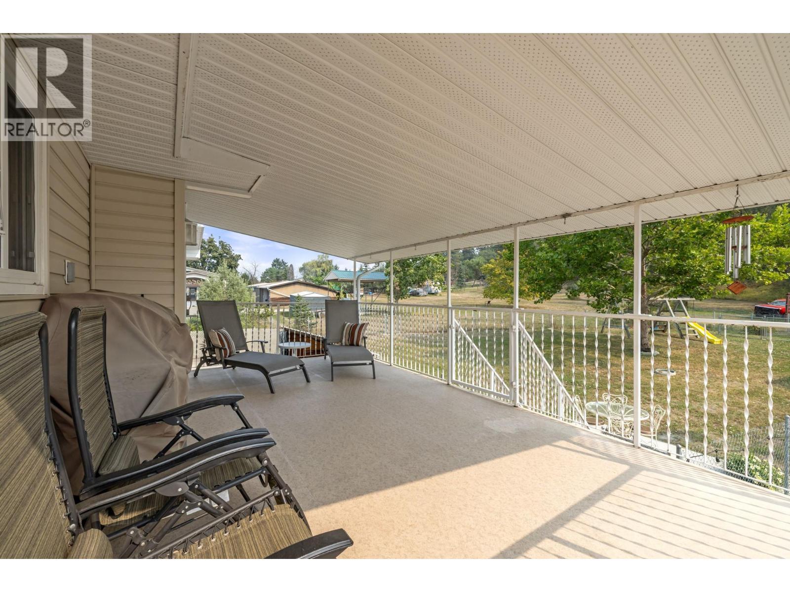 535 Curtis Road, Kelowna, BC - Outdoor With Deck Patio Veranda With Exterior