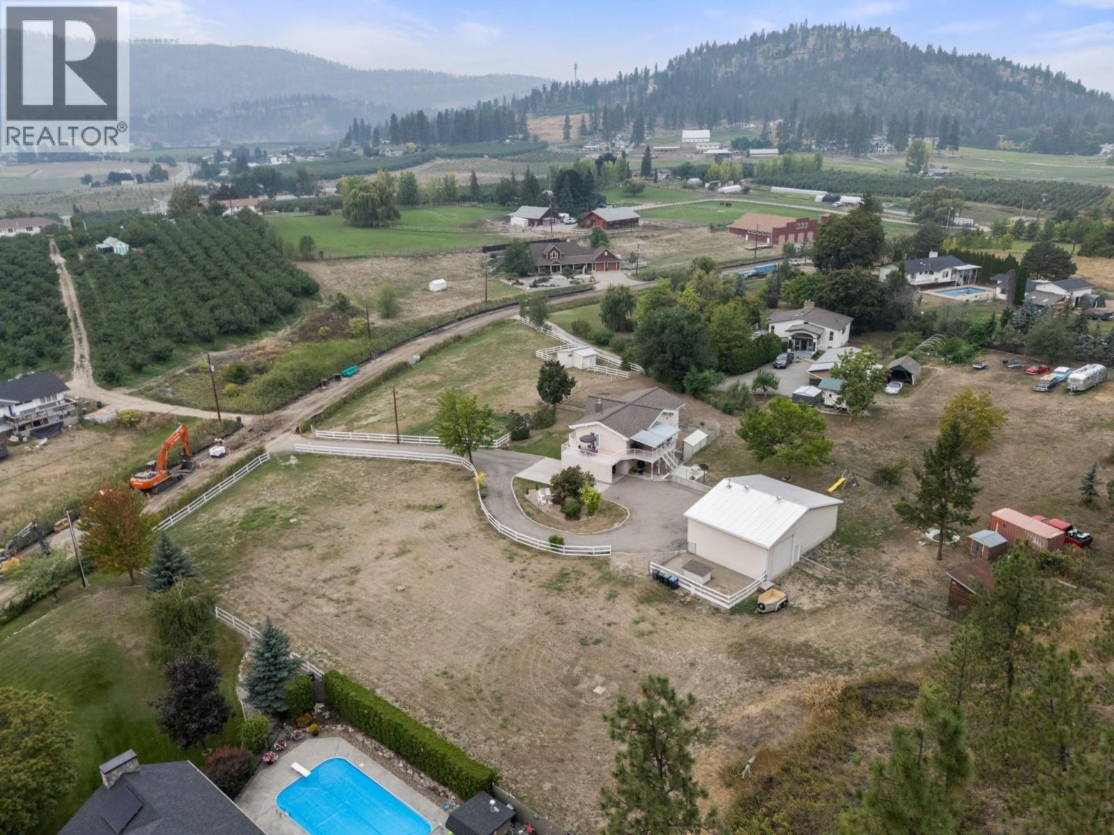 535 Curtis Road, Kelowna, BC - Outdoor With View