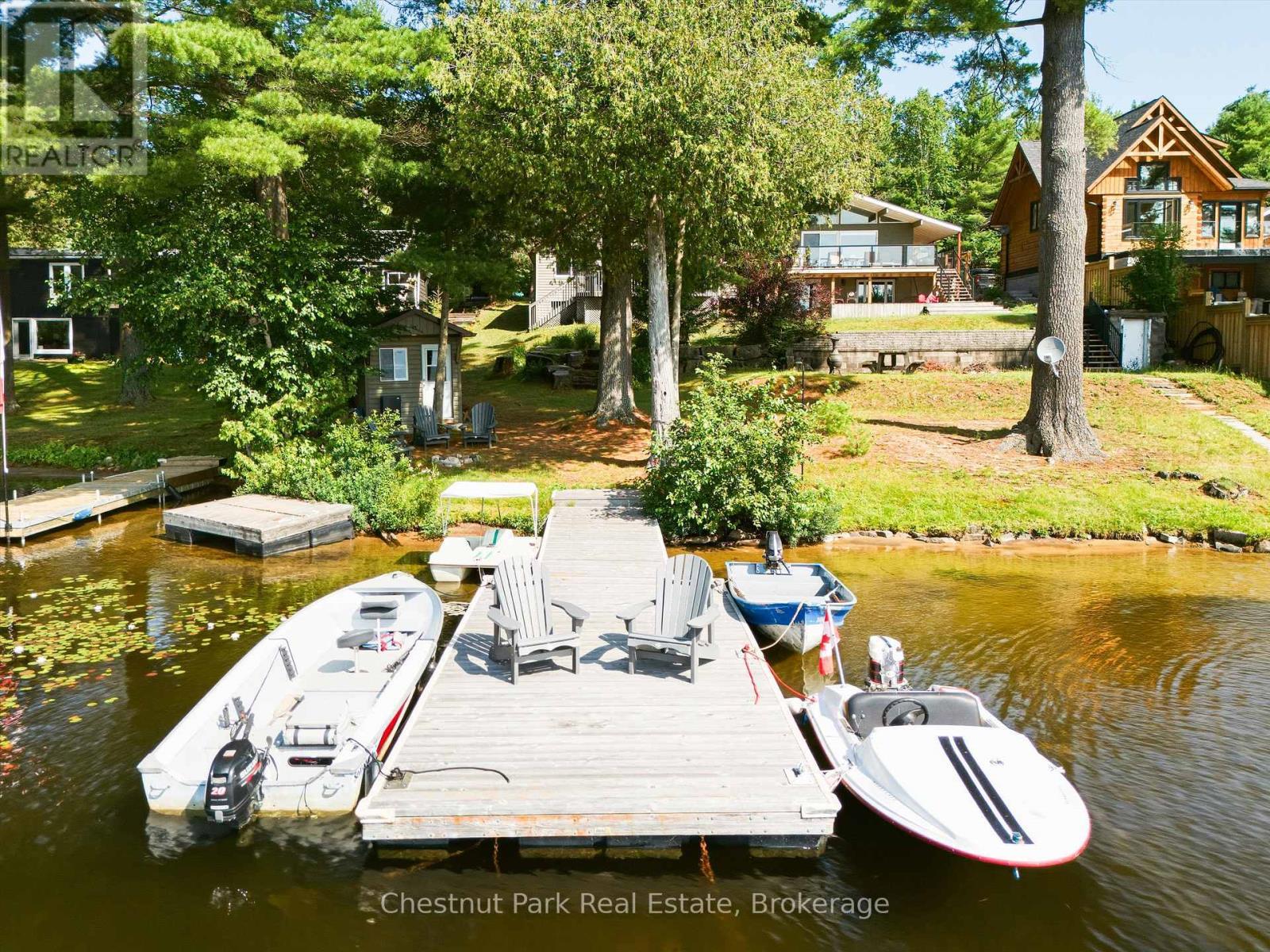 1014 Kelly Road, Lake Of Bays (Mclean), ON - Outdoor With Body Of Water