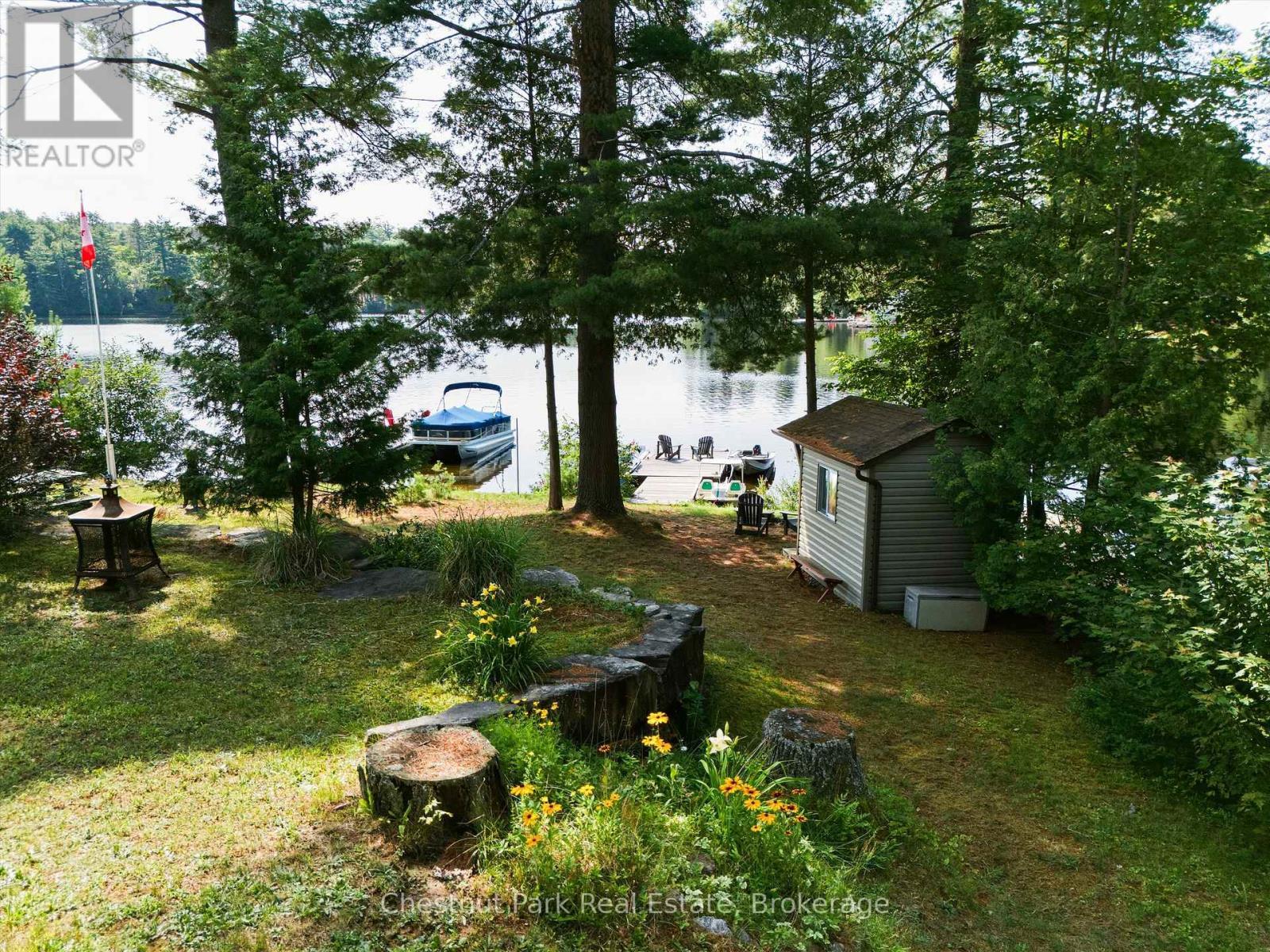 1014 Kelly Road, Lake Of Bays (Mclean), ON - Outdoor