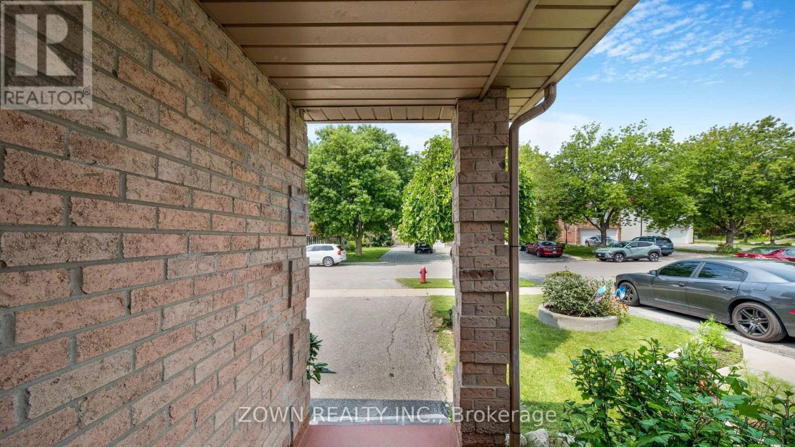 1542 Kirkrow Crescent, Mississauga, ON - Outdoor