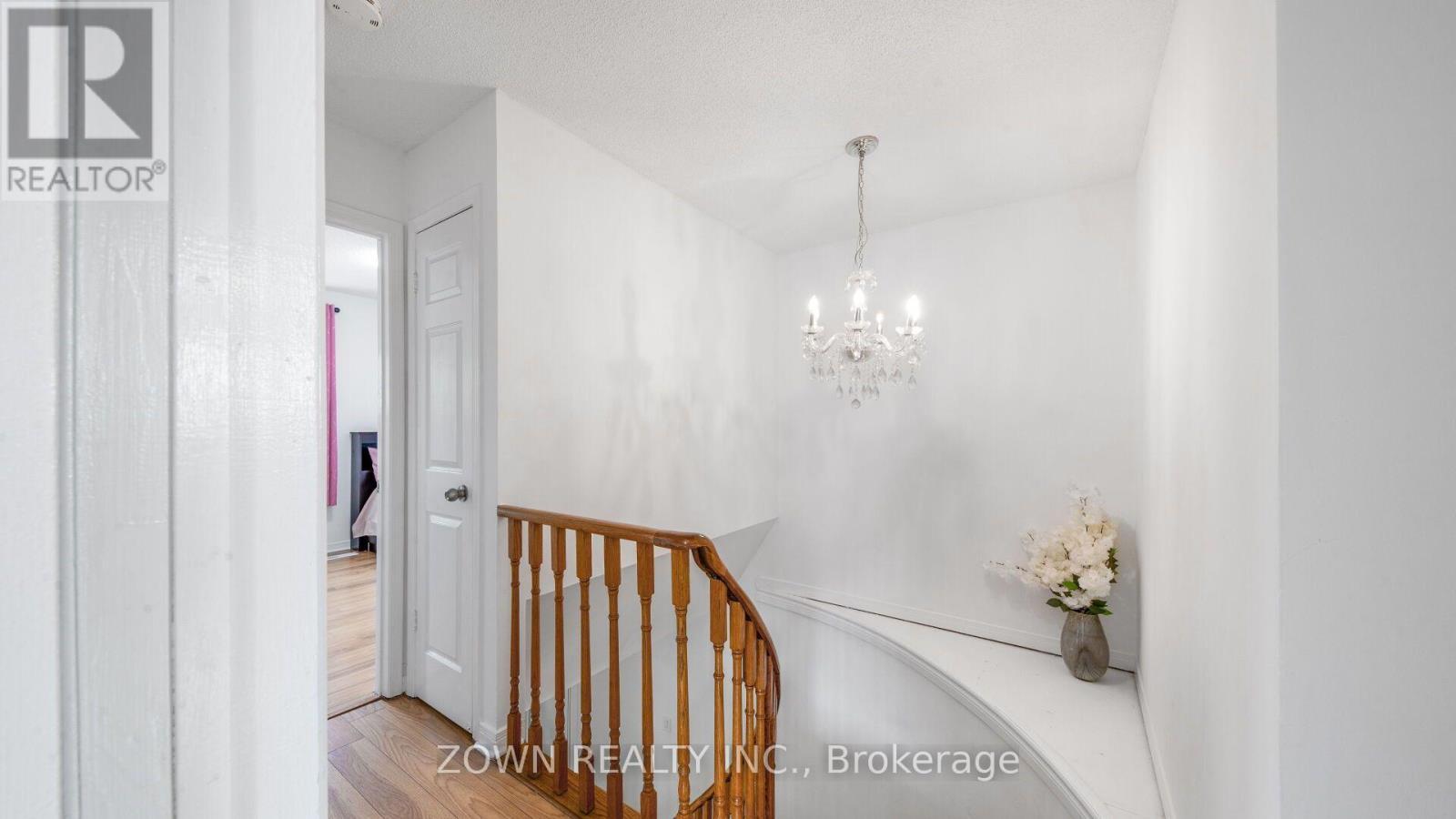 1542 Kirkrow Crescent, Mississauga, ON - Indoor Photo Showing Other Room