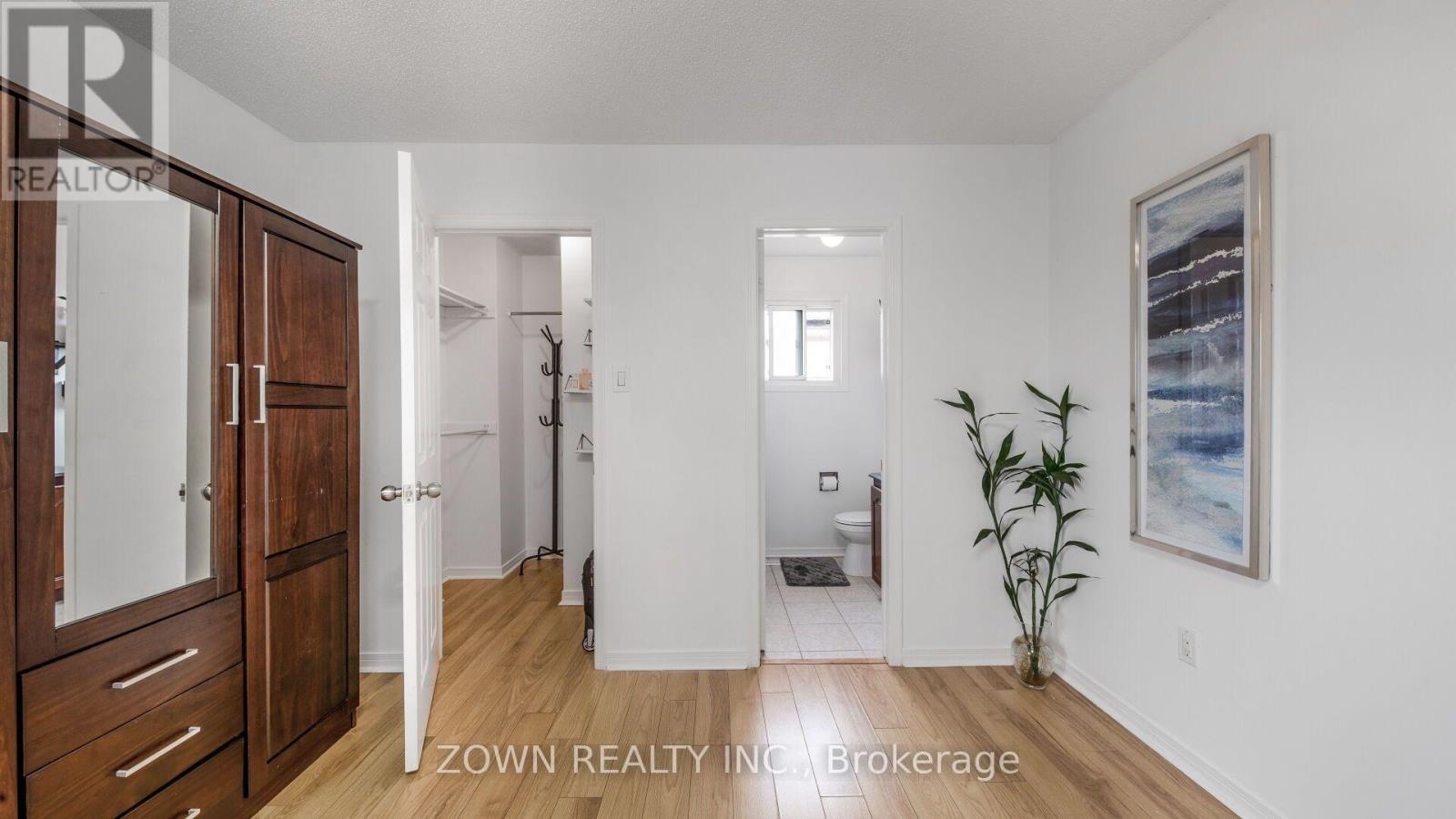 1542 Kirkrow Crescent, Mississauga, ON - Indoor Photo Showing Other Room