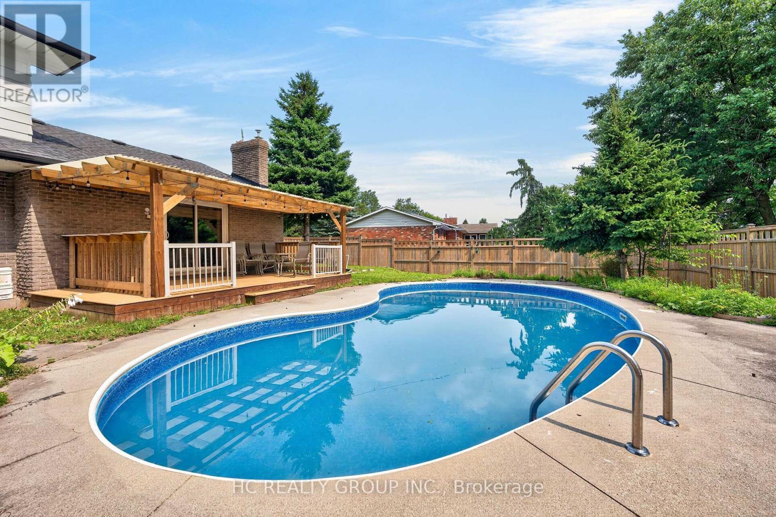 22 Fireside Drive, Hamilton, ON - Outdoor With In Ground Pool With Deck Patio Veranda With Backyard