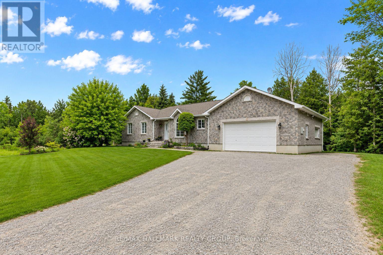 520 David Manchester Road, Ottawa, ON - Outdoor
