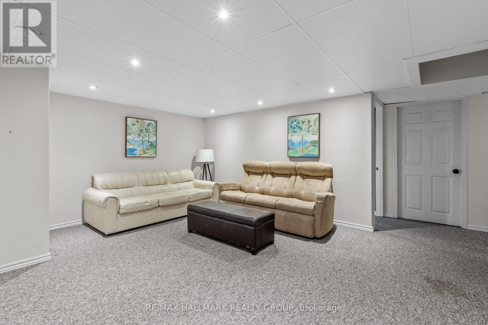 520 David Manchester Road, Ottawa, ON - Indoor