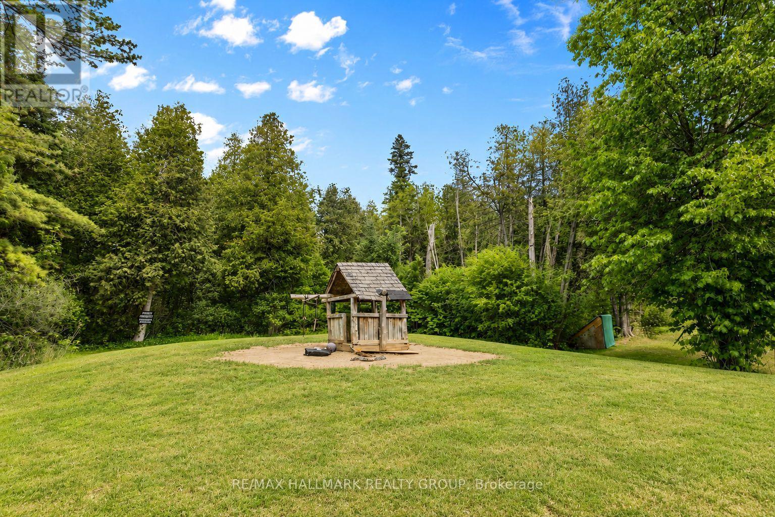 520 David Manchester Road, Ottawa, ON - Outdoor
