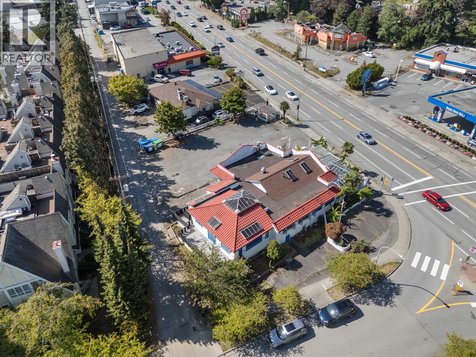 6558 Kingsway, Burnaby, BC - Outdoor With View