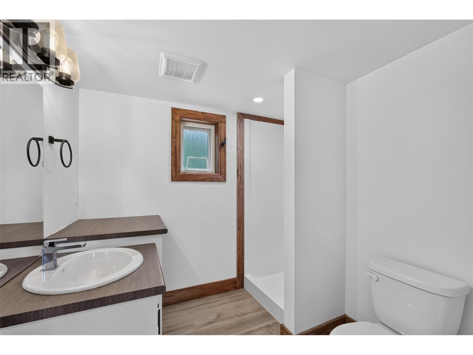 Combination washer/dryer will be included - 5533 33 Highway Unit# 1, Beaverdell, BC