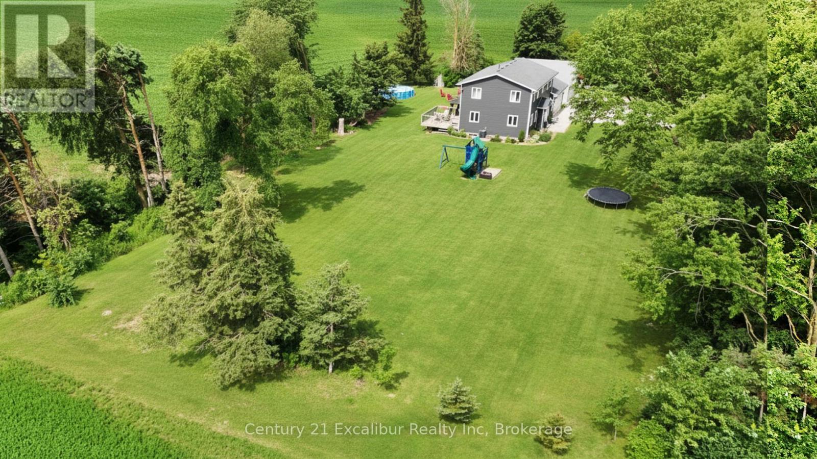 7104 Sixth Line Road W, Centre Wellington, ON - Outdoor